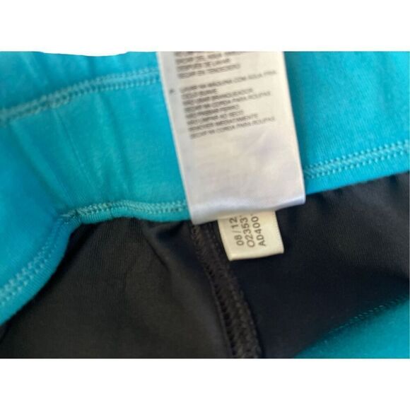 Adidas Women's Climate Athletic Work Out Black Capri Leggings Size M - Picture 9 of 14